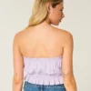 Top curto sem alças com inserção de renda
