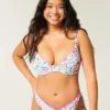Top de biquíni com aro e decote profundo Curvy