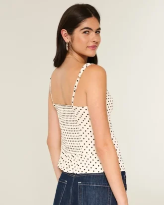 Top de chiffon com acabamento em renda