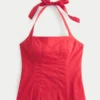 Top halter com costas abertas e pregas