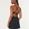 Vestido A-Line com alças nas costas Gilly Hicks Active