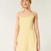 Vestido com alças nas costas Gilly Hicks Active