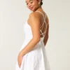 Vestido com alças nas costas Gilly Hicks Active