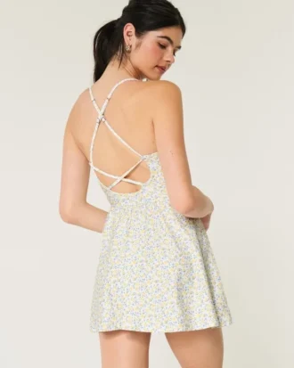 Vestido com alças nas costas Gilly Hicks Active