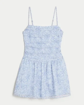 Vestido com saia-calça em chiffon