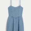 Vestido com saia-calça em mistura de linho com costas abertas