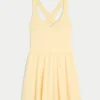 Vestido Halter Active Recharge Wrap da Gilly Hicks