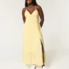 Vestido maxi com costas abertas