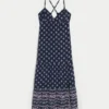 Vestido maxi com costas abertas