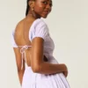 Vestido maxi de manga curta com costas abertas