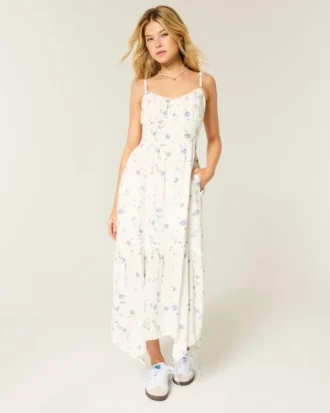 Vestido maxi em camadas