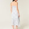 Vestido maxi sem alças com smock