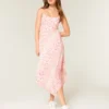 Vestido midi com bainha assimétrica