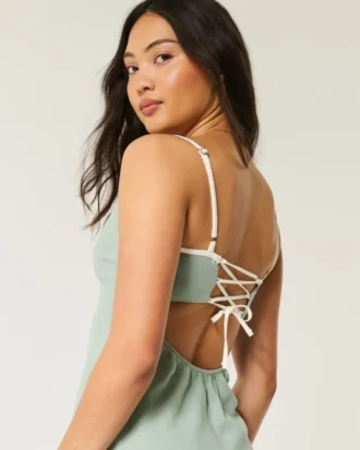 Vestido midi com costas abertas em mistura de linho