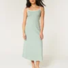 Vestido midi com costas abertas em mistura de linho