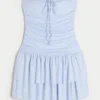 Vestido mini-saia de malha sem alças